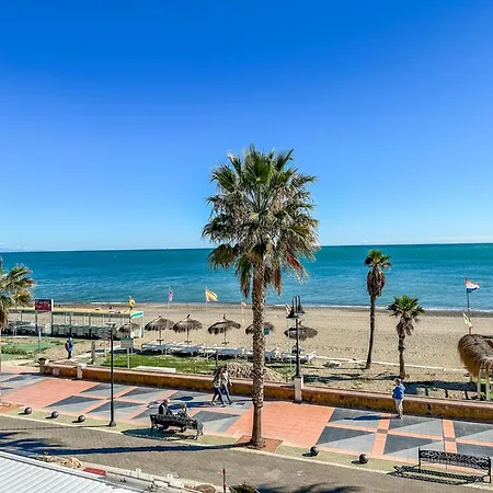In By Playa El Bajondillo